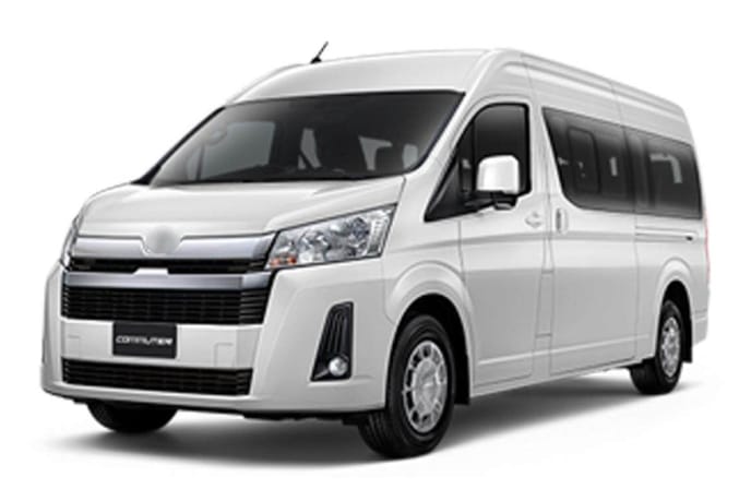 makkah taxi hiace 11 seater